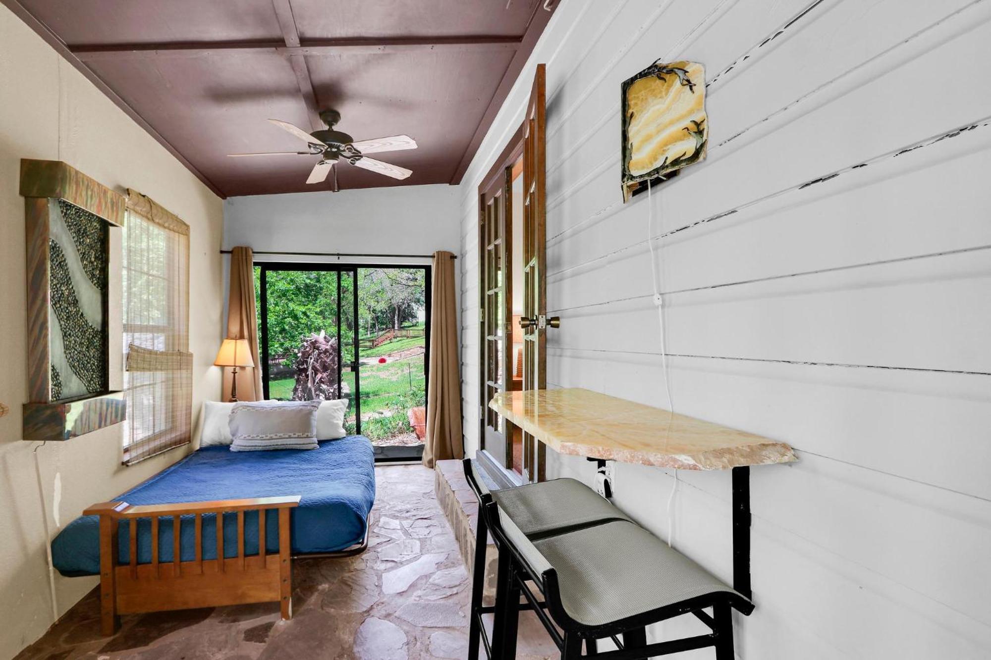 Pecan Creek Cottage Canyon Lake Exterior photo