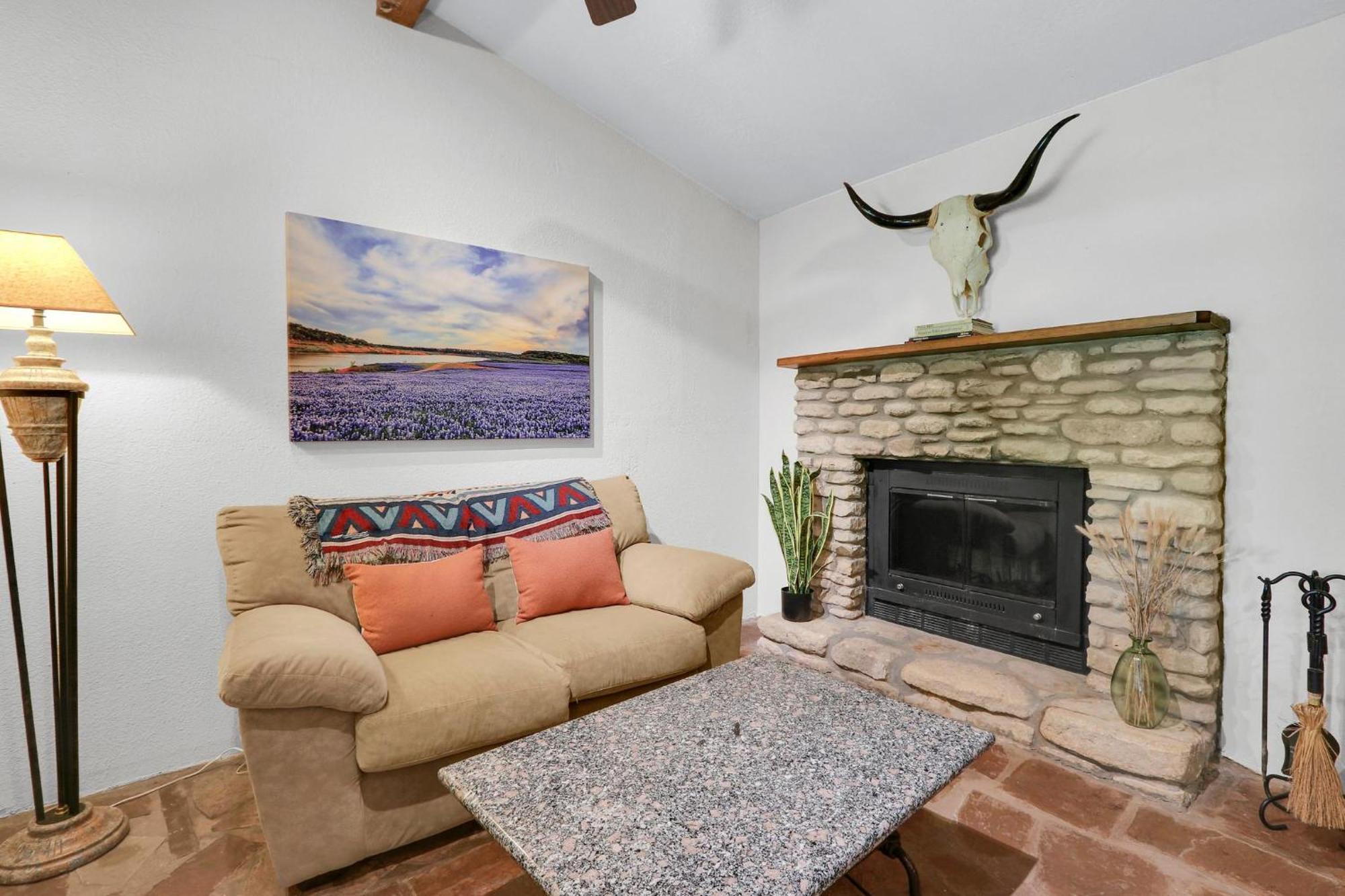Pecan Creek Cottage Canyon Lake Exterior photo