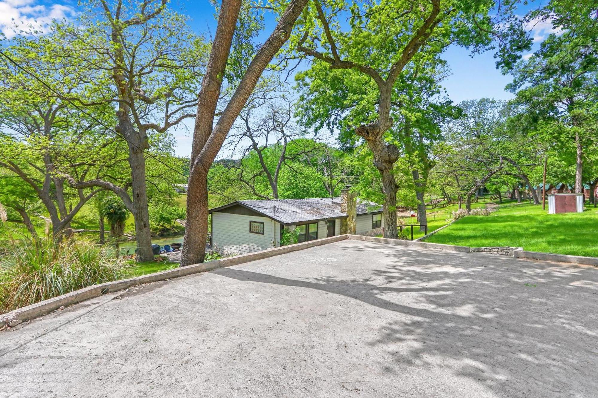 Pecan Creek Cottage Canyon Lake Exterior photo